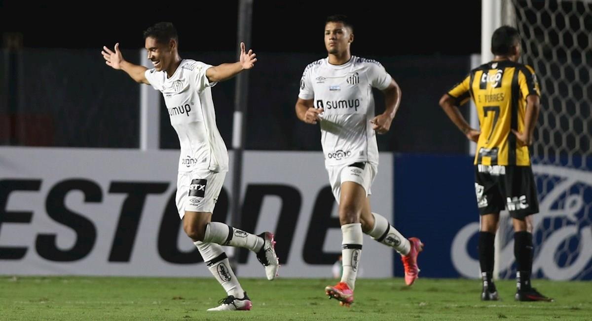 The Strongest perdió contra Santos por 5 - 0. Foto: EFE