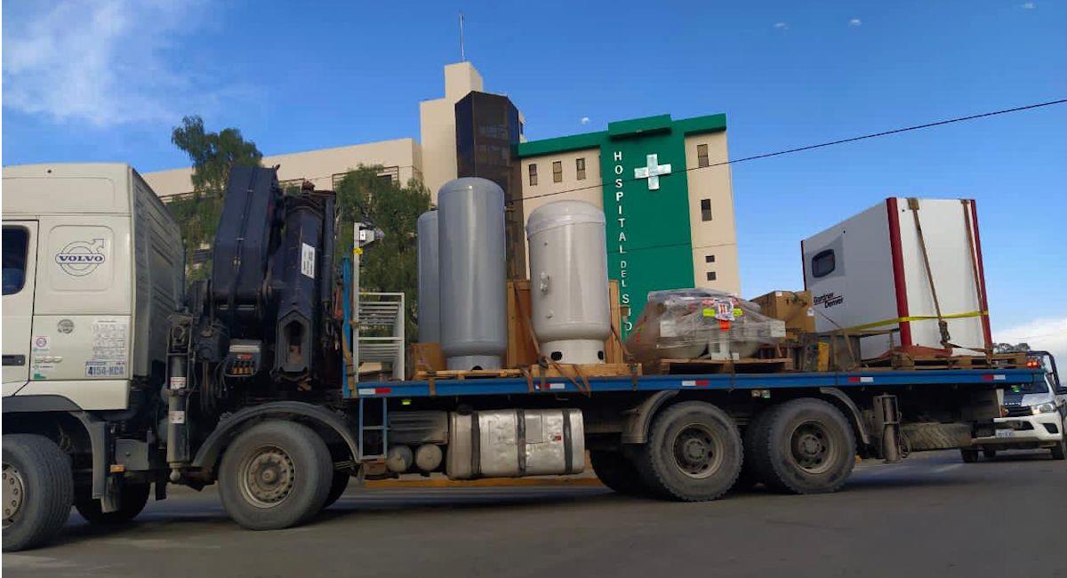 Planta generadora de oxígeno llega a Cochabamba. Foto: ABI
