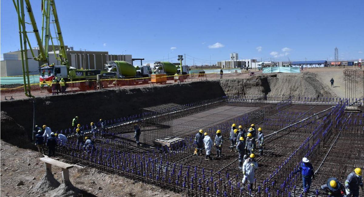 Vaciado del primer hormigón del Reactor Nuclear de Investigación en El Alto. Foto: ABI