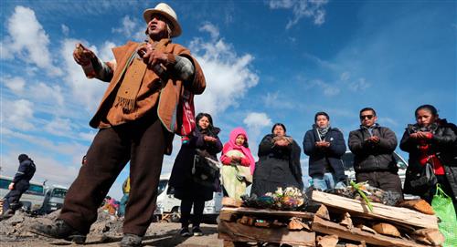 Bolivia comienza a celebrar el mes de la "Pachamama" con rituales ancestrales