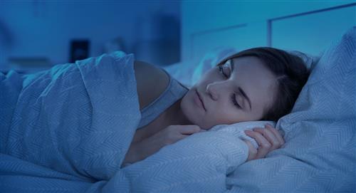 ¿Cómo afecta la temperatura ambiental y el ruido al sueño?