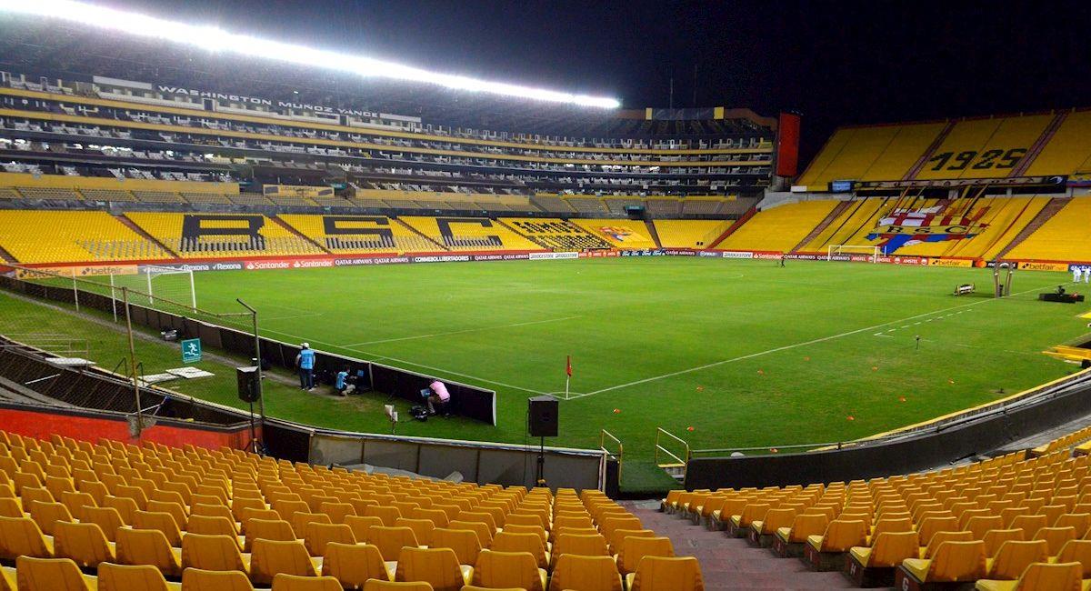 Tribunas del estadio Monumental en Guayaquil. Foto: EFE