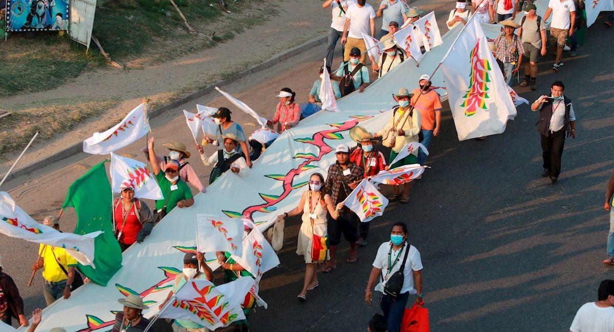 La marcha indígena llegó ayer jueves a Santa Cruz. Foto: EFE