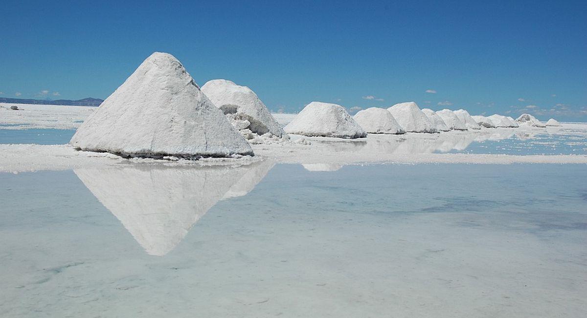 El salar de Uyuni, una de las reservas de litio más grandes del mundo. Foto: Pixabay