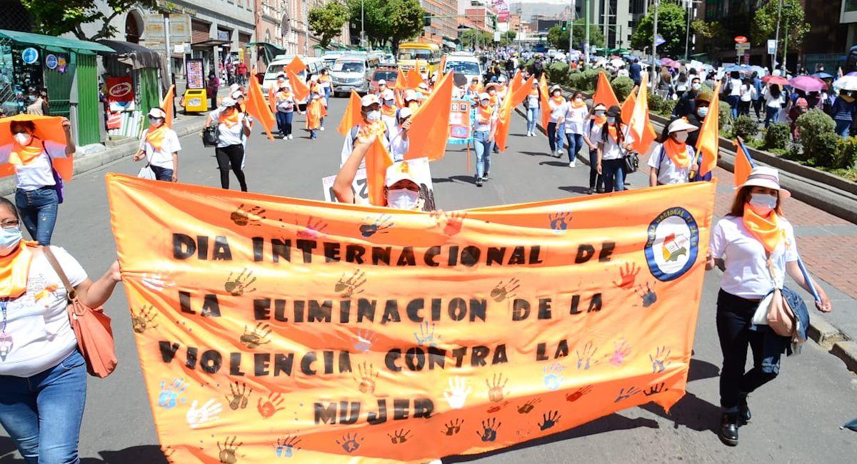 Marcha por el "Día Internacional de la Eliminación de la Violencia Contra la Mujer”. Foto: ABI