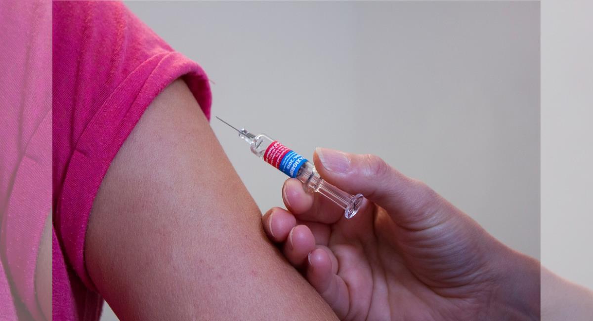 Bolivia pretende inmunizar a 1.646.498 menores contra el COVID-19. Foto: Pixabay