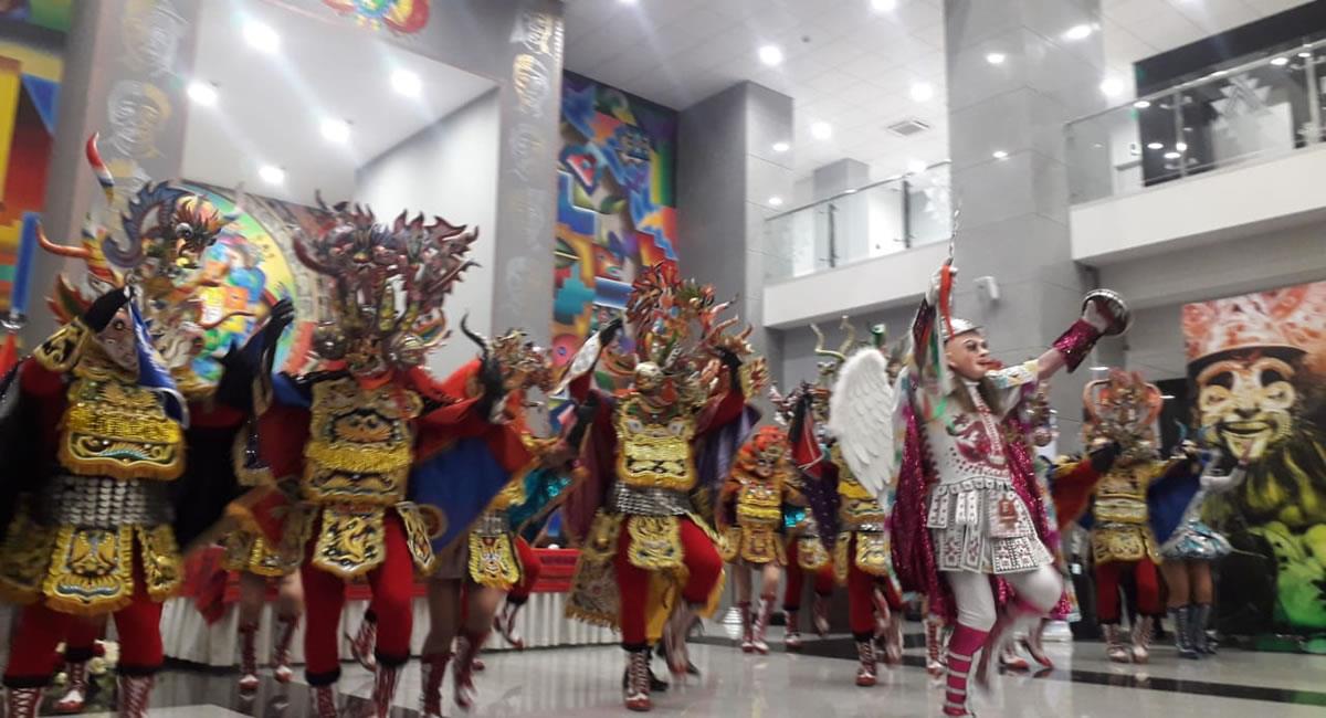 Aún está en 'tela de juicio' la realización del Carnaval de Oruro. Foto: ABI