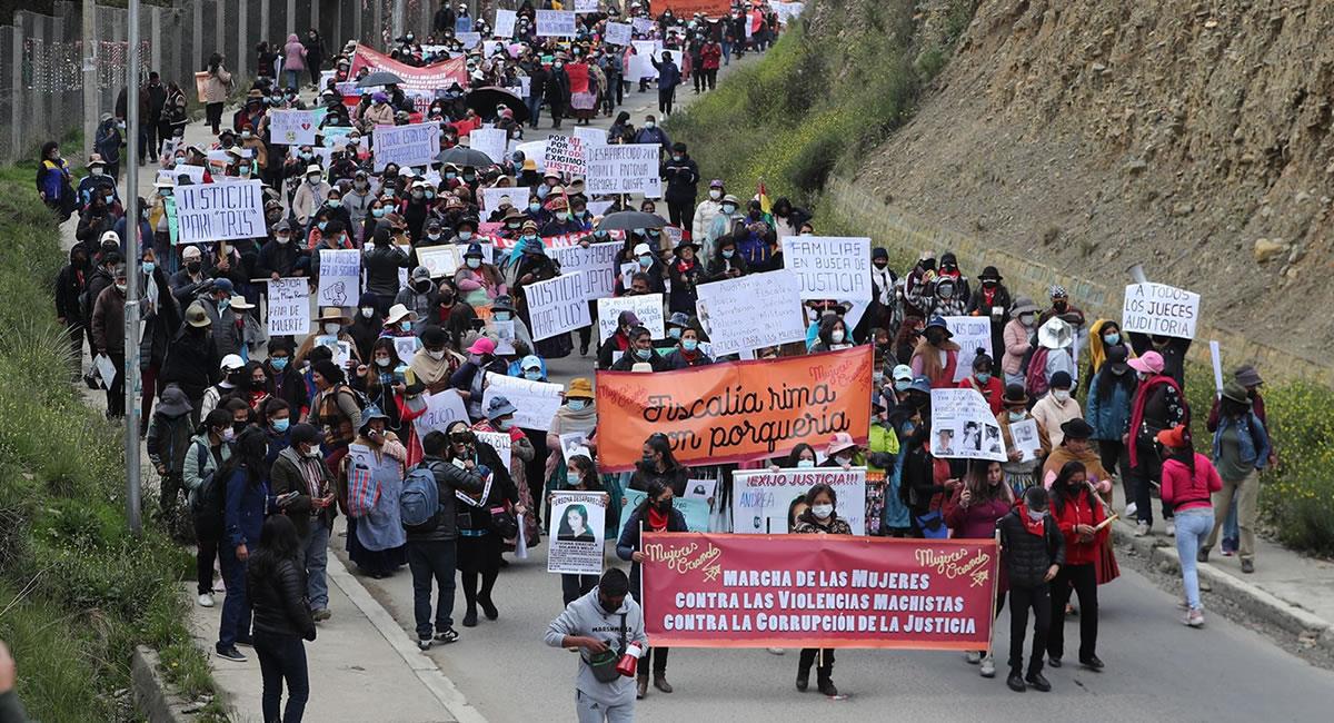 La captura de Richard Choque ha motivado a la movilización que llegó hasta las puertas del Tribunal de Justicia de La Paz. Foto: EFE