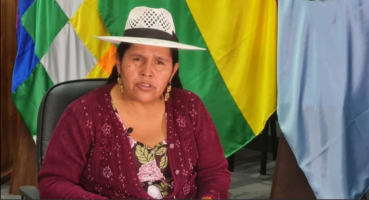 Ministra de Culturas, Descolonización y Despatriarcalización en rueda de prensa. Foto: Facebook
