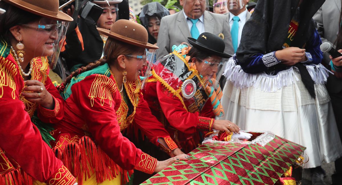 Finaliza el carnaval boliviano. Foto: EFE