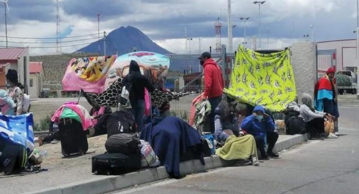 Venezolana y bebé boliviano mueren al cruzar frontera norte de Chile. Foto: Twitter @fogondpalo