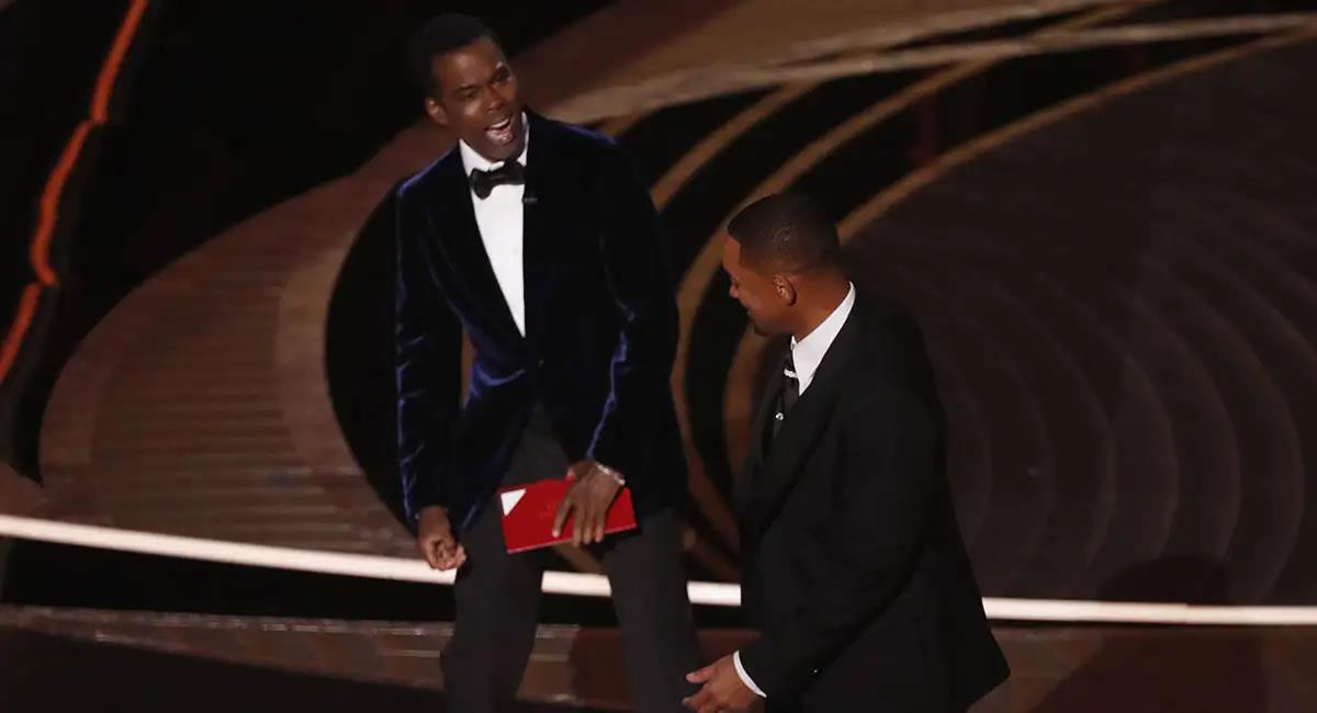 Revelan si Chris Rock denunció a Will Smith por la bofetada en los Oscar. Foto: EFE