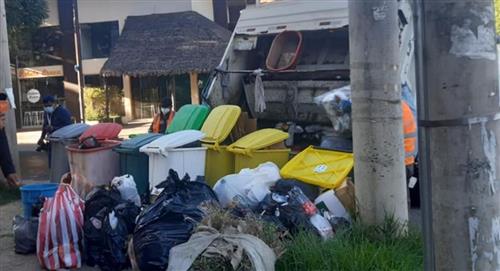 De 1.200 a 1.500 Bs. de multa para personas captadas depositando bolsas de basura en la calle