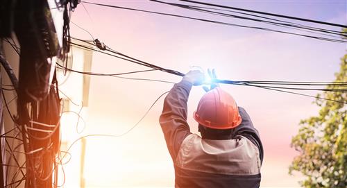 Un hombre muere electrocutado cuando hacía mantenimiento a cableado eléctrico
