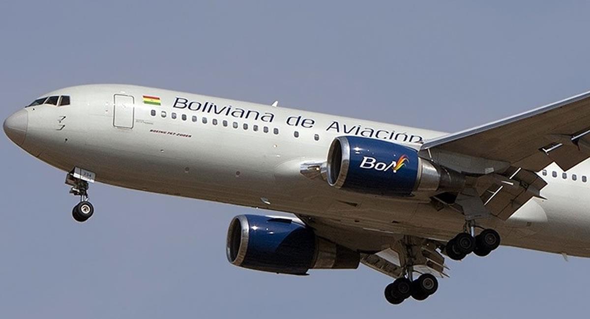 Aeronave de BoA en pleno vuelo en una ruta nacional. Foto: ABI