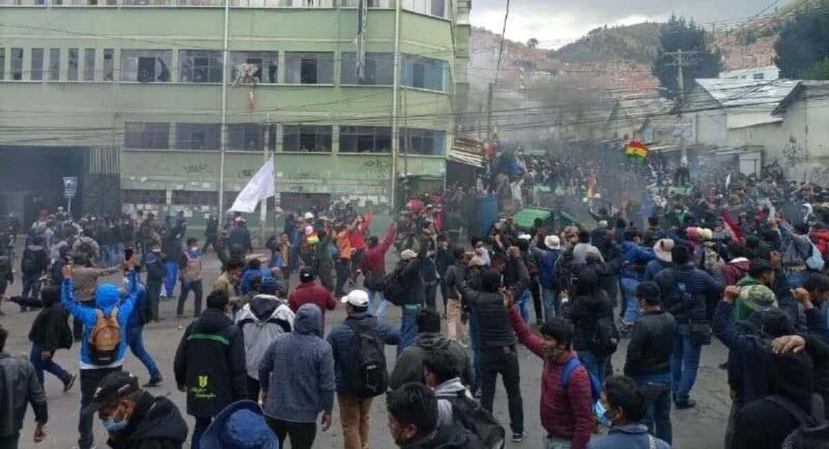 Cocaleros de Villa Fátima radicalizarán las medidas de presión. Foto: Facebook Adepcoca
