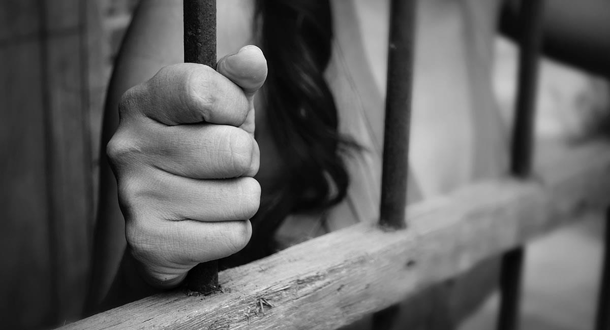 La joven logró evitar la pena de muerte en Malasia, aunque se declaró culpable de tráfico de drogas. Foto: Shutterstock