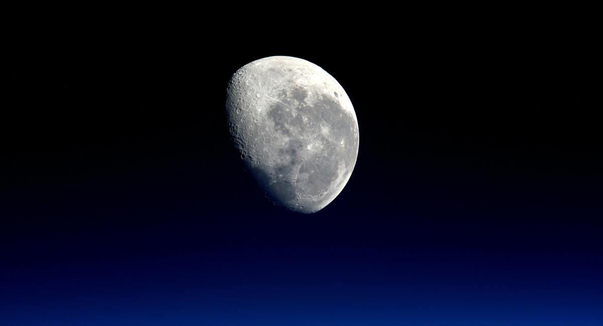 China es el tercer país en descubrir nuevos minerales en la Luna. Foto: Unsplash
