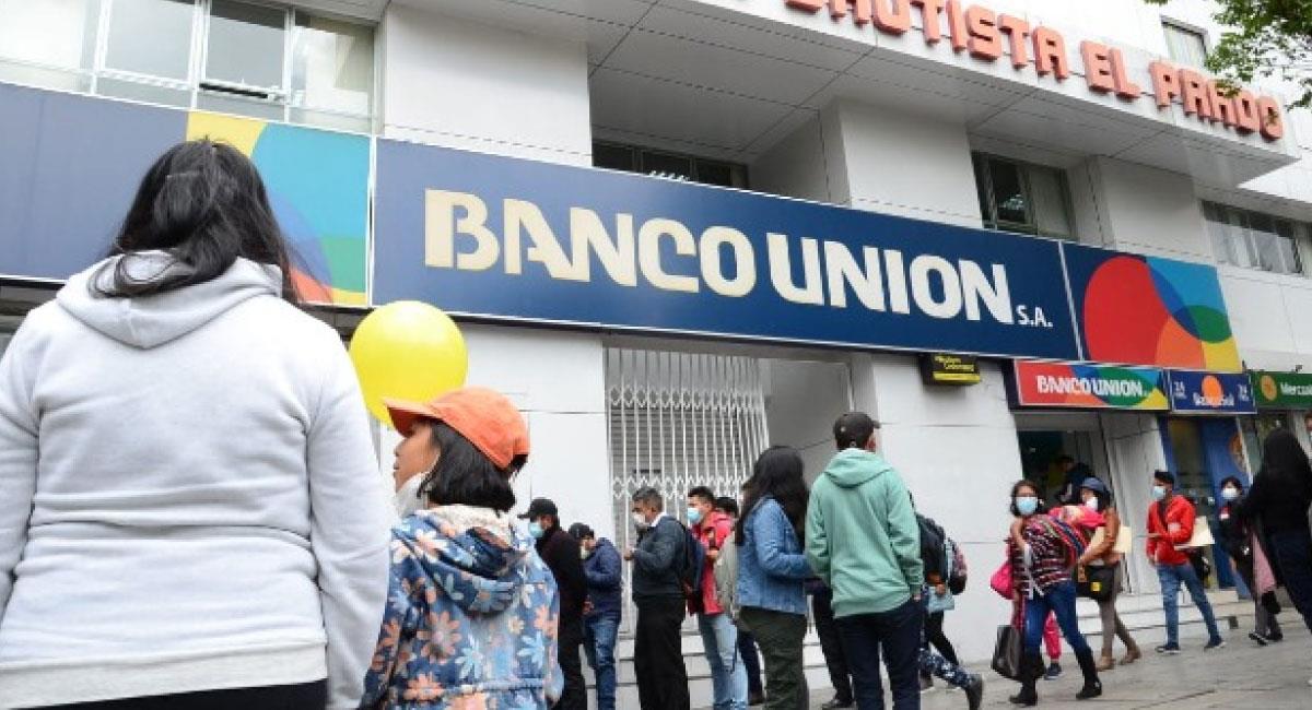 Bono Juancito Pinto podrá ser cobrado en 55 entidades financieras del país. Foto: ABI