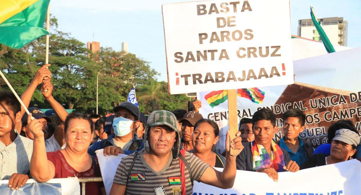 Cabildo oficialista rechaza "paro golpista" y respalda al Gobierno boliviano. Foto: EFE