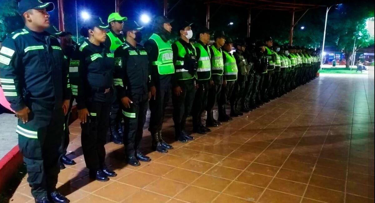 Los controles se intensificaron en todas las terminales del país. Foto: Facebook Policía Boliviana