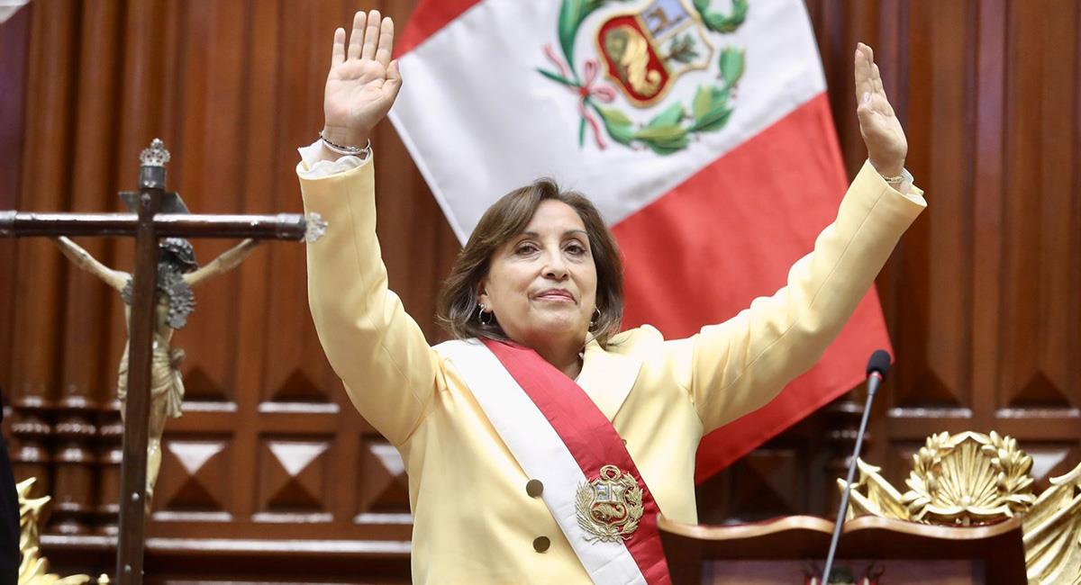 Presidenta de Perú aseguró que si el país lo requiere, las elecciones se podrían adelantar. Foto: Twitter @DOGDEGA