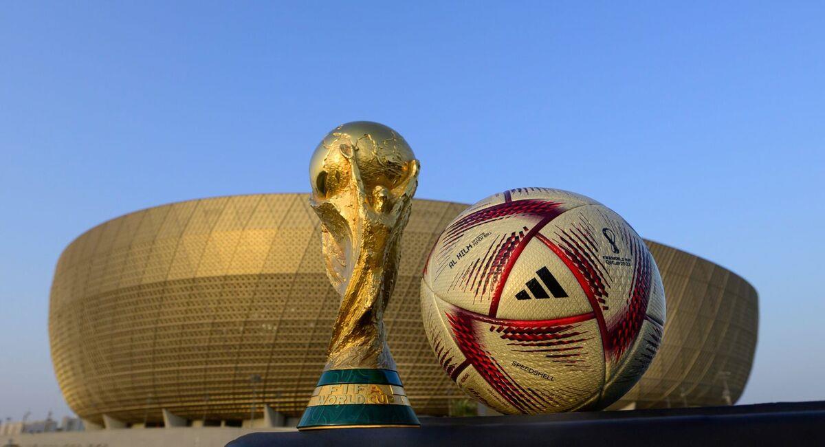 El nuevo balón fue lanzado por la FIFA para los últimos cuatro partidos de la Copa del Mundo. Foto: FIFA.com