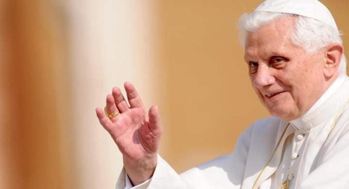 El papa emérito, Benedicto XVI, falleció a la edad de 95 años. Foto: Facebook Parroquia De San Antonio de Padua Churintzio