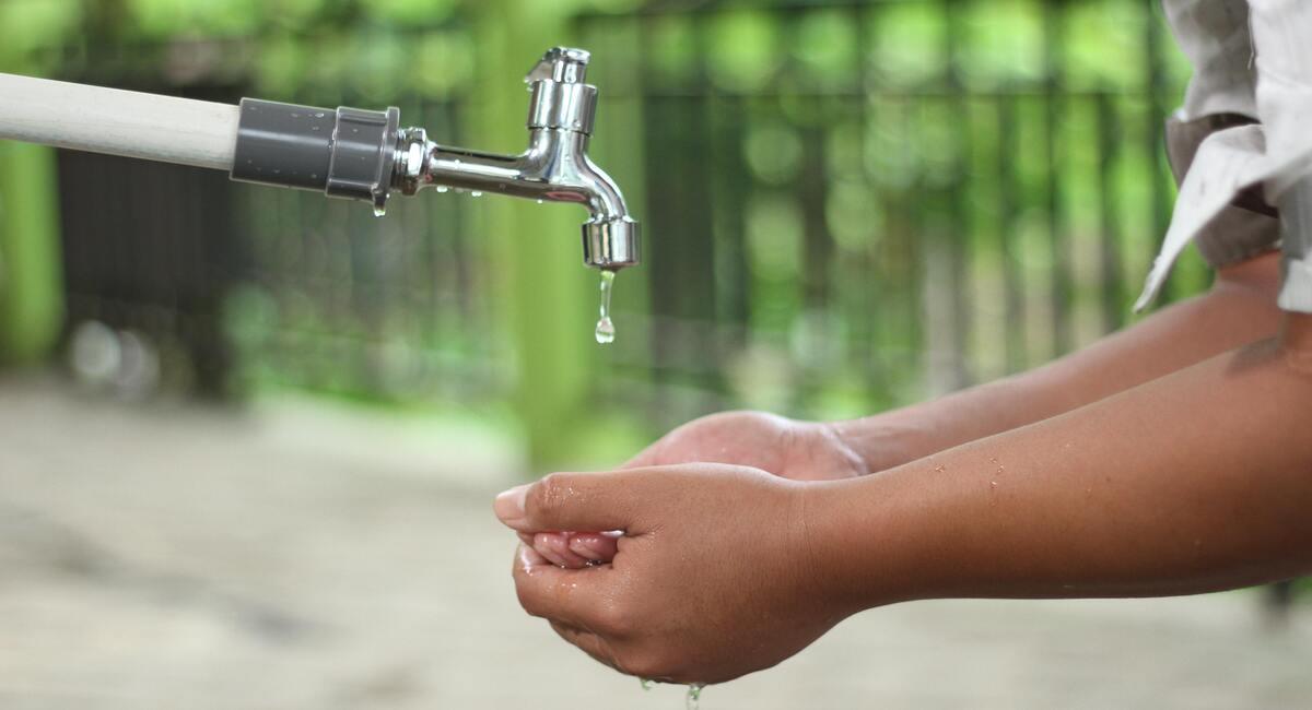 Las sanciones para personas que derrochen el agua en Carnaval serán económicas. Foto: Unsplash