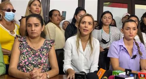 Cámara espía: Esposa de Camacho presenta denuncia por acoso sexual