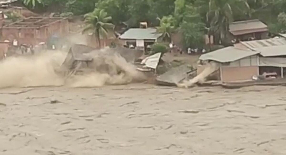Los desbordes provocaron muchos destrozos en las poblaciones afectadas. Foto: Facebook Madidi TV