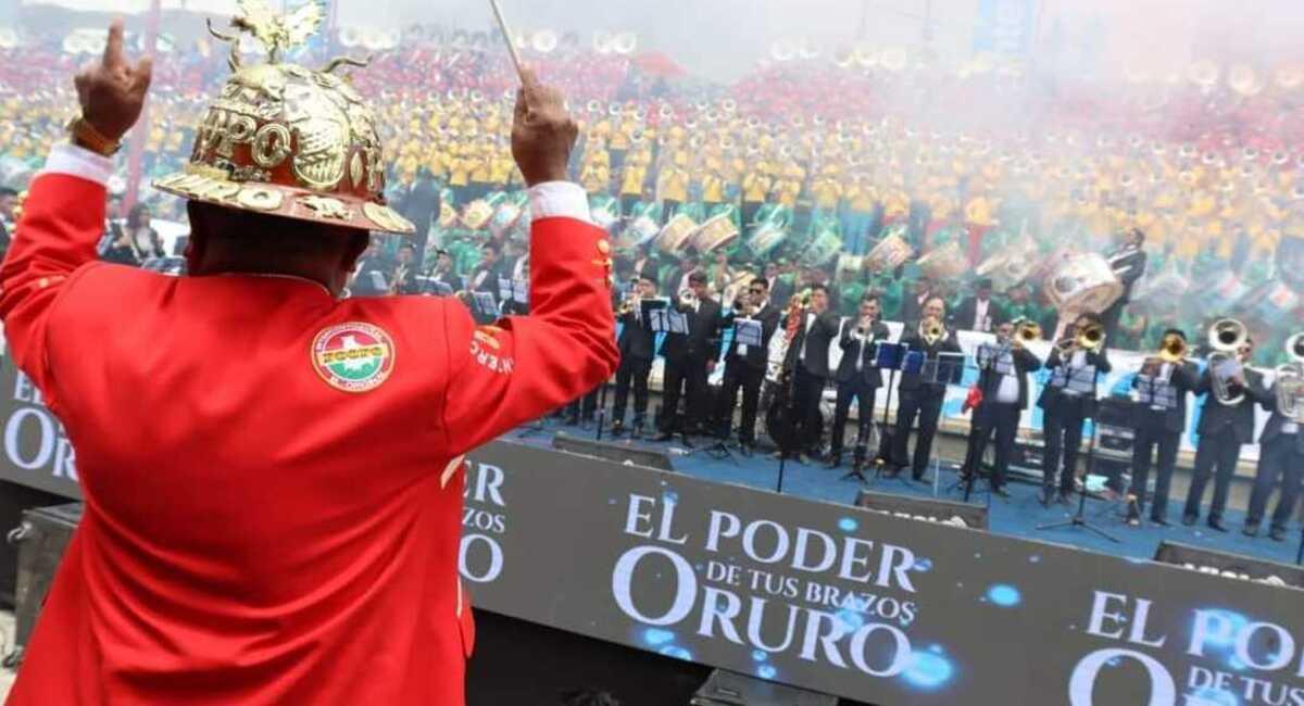 El Festival de Bandas fue declarado como patrimonio nacional y cultural de Bolivia. Foto: Facebook Radio Pasankalla