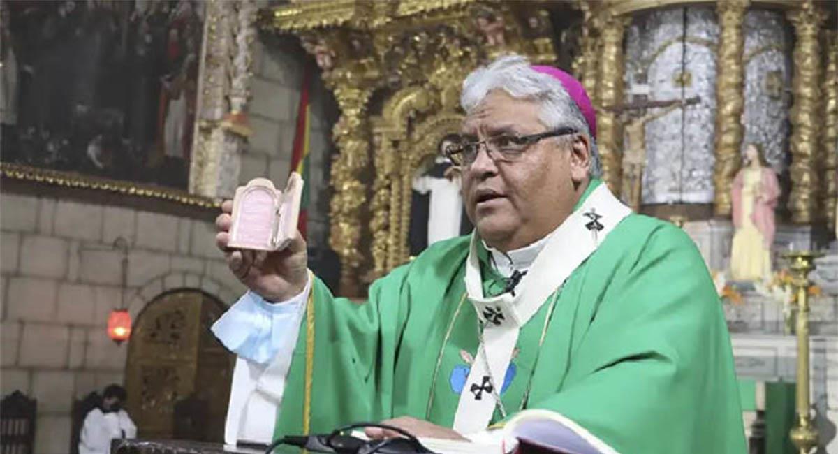 Mons. Percy Galván, Arzobispo de La Paz, precisó que todo mundo sabe que el trabajo es conciliar. Foto: Twitter Conferencia Episcopal de Bolivia