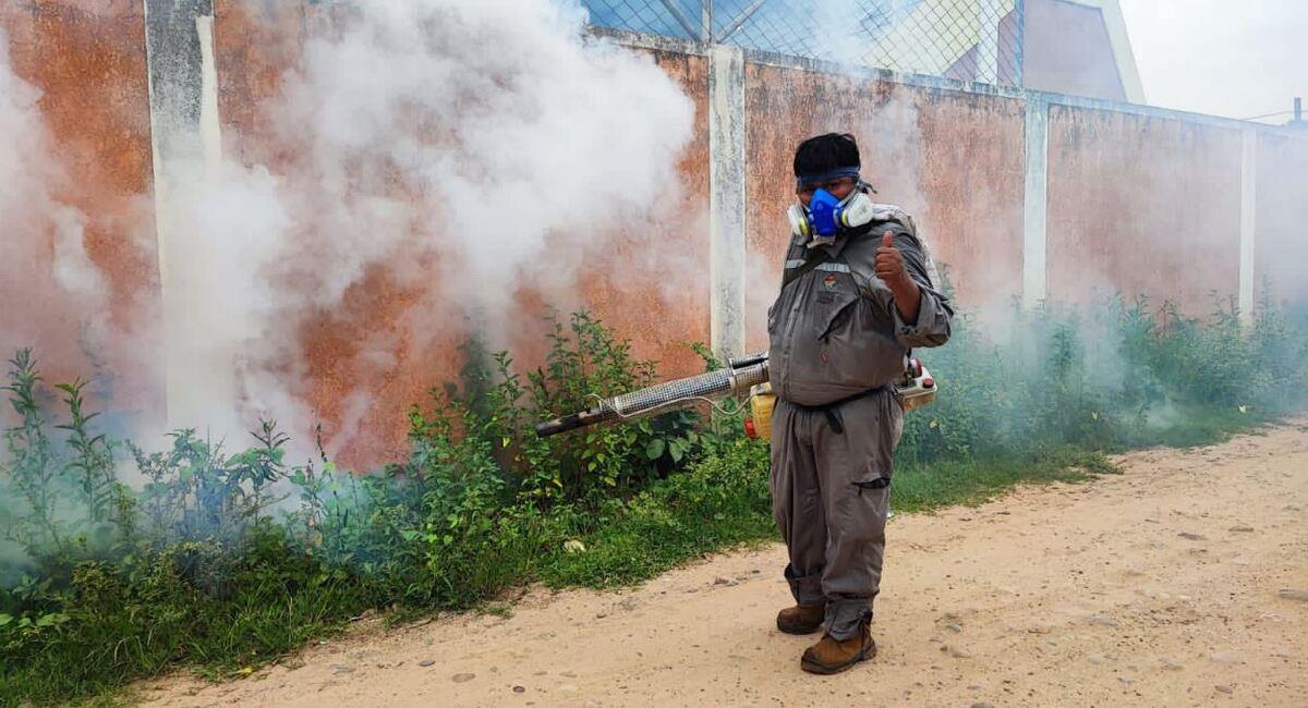Los decesos por dengue continúan en ascenso, en su mayoría en Santa Cruz. Foto: Facebook Ministerio de Salud