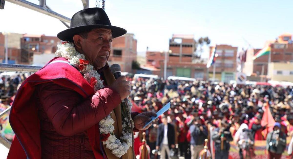 Por su parte Evo Morales criticó el endeudamiento con “los organismos del imperio”. Foto: Facebook Vicepresidencia del Estado Plurinacional