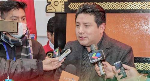 Exfuncionaria denuncia a Santos Quispe, esta vez por uso de bienes del Estado