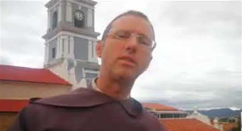 Imputan al párroco Garvin Grench por encubrir los abusos del sacerdote, Milton Murillo