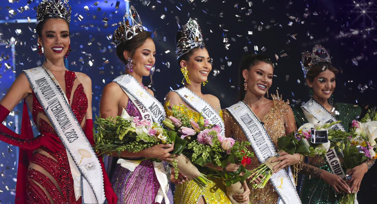 También se eligieron a tres representantes bolivianas, que irán a otros certámenes de belleza internacionales. Foto: Facebook Promociones Gloria