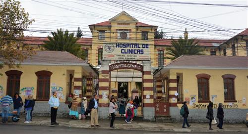 El paro de trabajadores de salud finalizó tras la destitución del director del Hospital de Clínicas