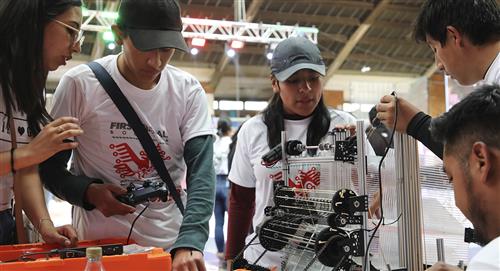 Alumnos bolivianos confirman asistencia a Mundial de Robótica 