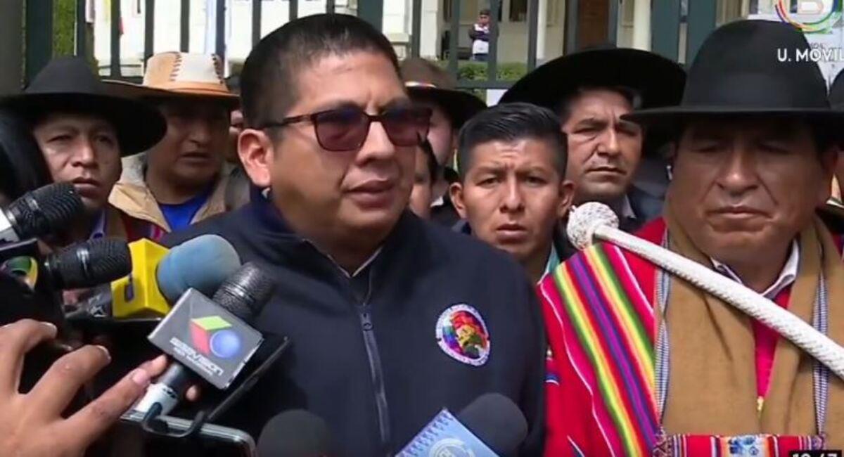 Las organizaciones sociales se declararon en emergencia y piden que se anule el proceso. Foto: Facebook Captura Bolivia Tv