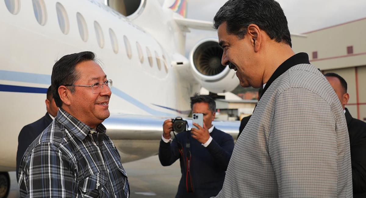 El presidente boliviano hizo una escala de dos horas en Venezuela para encontrarse con Maduro. Foto: Twitter Captura @nmas