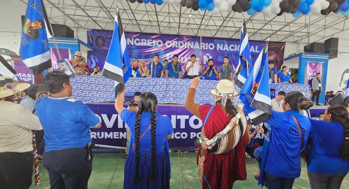 La determinación fue dada a conocer en medio del congreso que se lleva a cabo en Lauca Ñ. Foto: Facebook Evo Morales Ayma