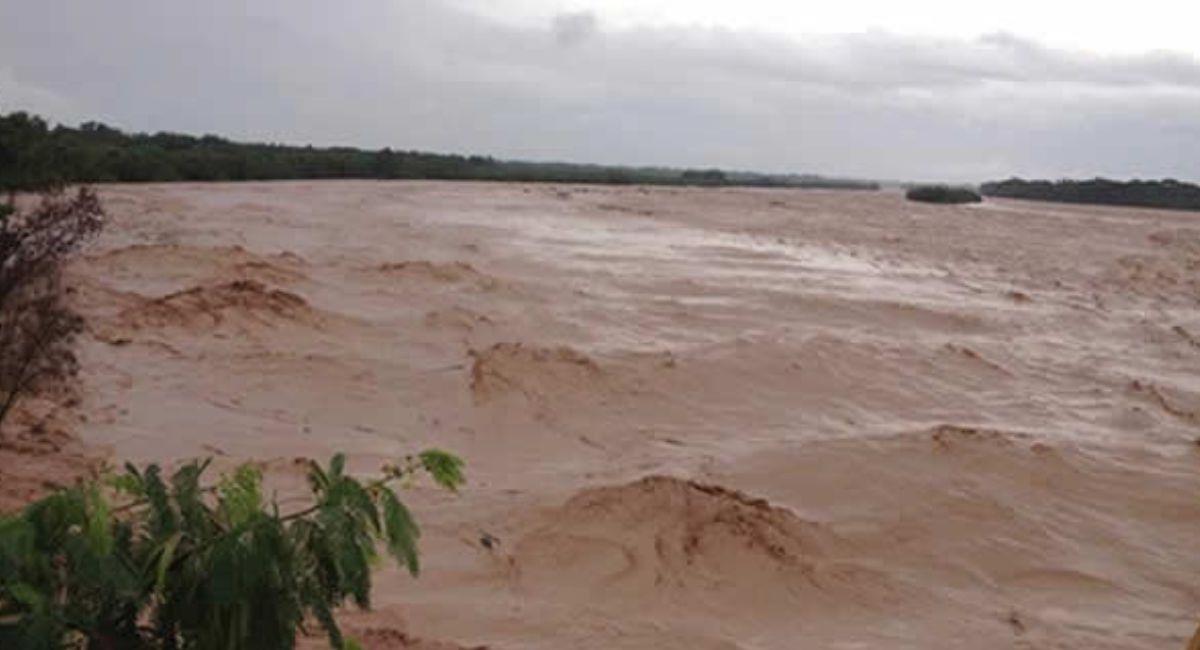 Estos desbordes repentinos causan preocupación en las poblaciones cercanas a los ríos. Foto: ABI