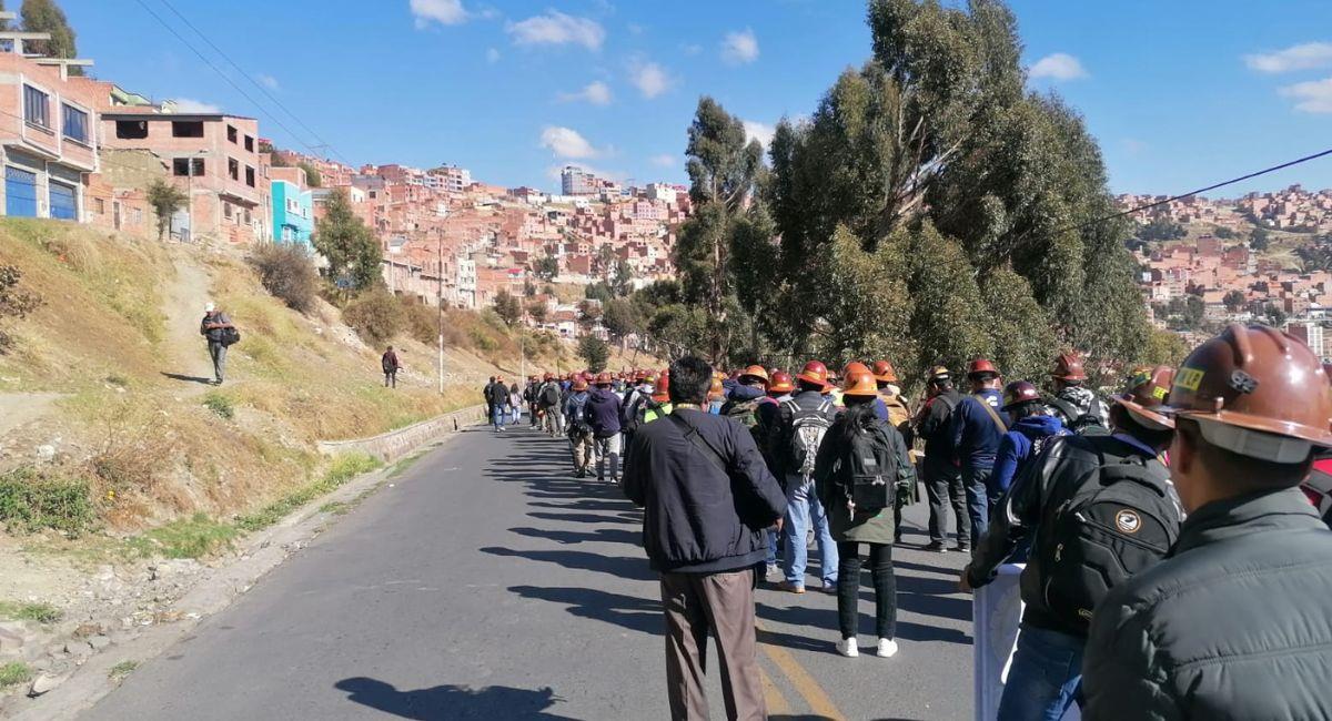 En total son 20 puntos de bloqueo en diferentes zonas de la ciudad de La Paz. Foto: Facebook LIDER 97.0