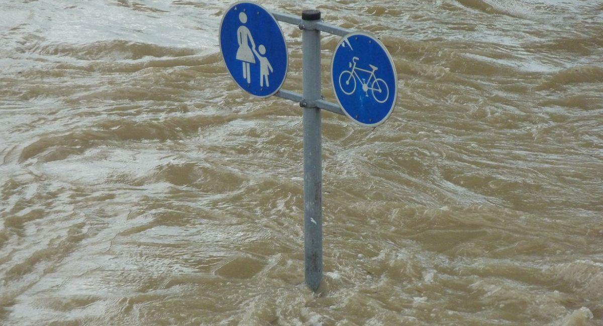 Las inundaciones y las altas temperaturas continuarán hasta abril de 2024, según informe de la OMM. Foto: Pixabay