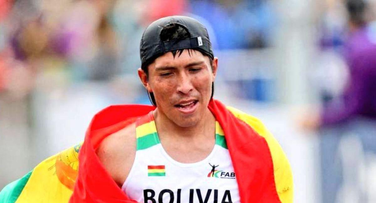 Al menos seis atletas bolivianos participarán en la carrera de San Silvestre en Brasil, el 31 de diciembre. Foto: Twitter @evoespueblo