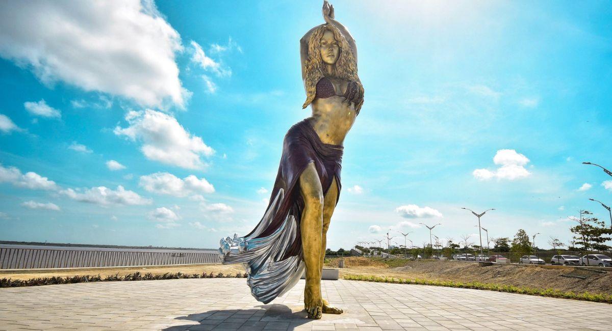 La cantante Shakira alabó el trabajo del escultor que hizo la estatua en Barranquilla. Foto: Twitter @shakira