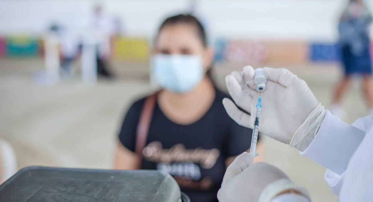 De acuerdo con Enríquez la manera más eficaz para prevenir los contagios es la aplicación de la vacuna. Foto: Pexels