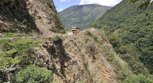 Conozca la carretera Boliviana que fue nombrada como “El camino de la muerte”